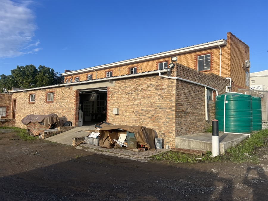 Commercial Property for Sale in Beacon Bay Eastern Cape